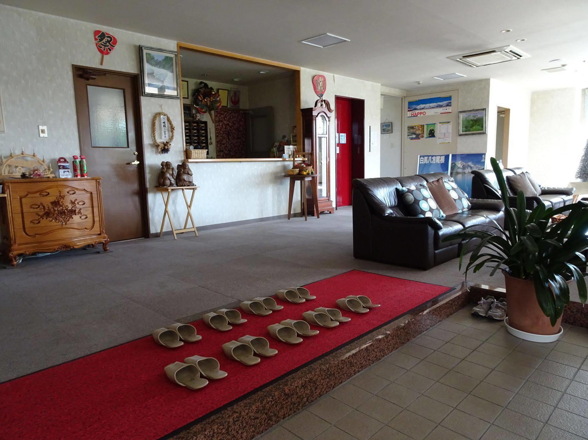 Hakuba Glad Inn Ebisuya المظهر الخارجي الصورة